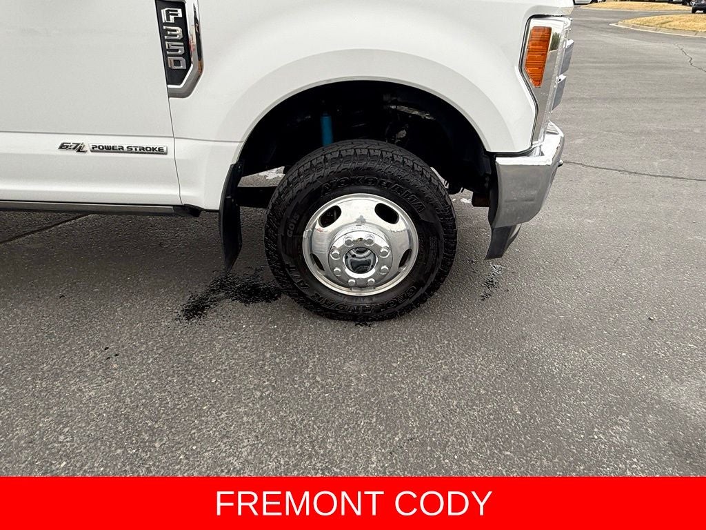 2017 Ford F-350SD Lariat DRW