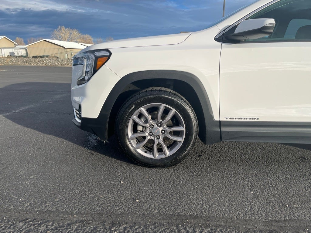 2024 GMC Terrain SLT AWD