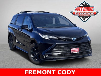 2025 Toyota Sienna XLE AWD