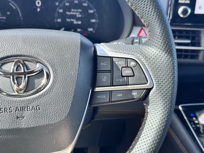 2025 Toyota Sienna XLE AWD