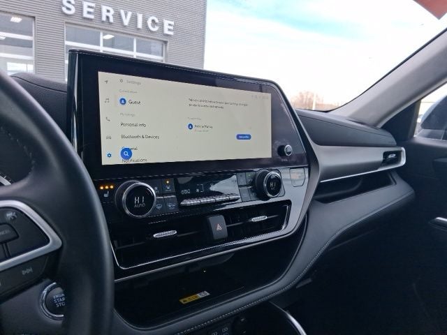 2023 Toyota Highlander XLE AWD