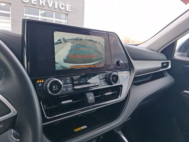 2023 Toyota Highlander XLE AWD