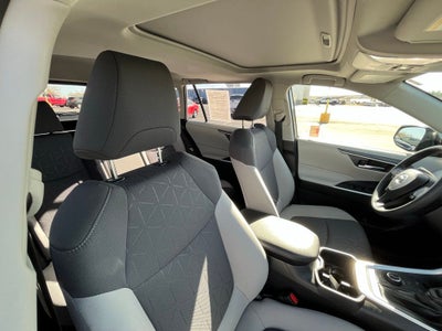 2023 Toyota RAV4 Hybrid XLE