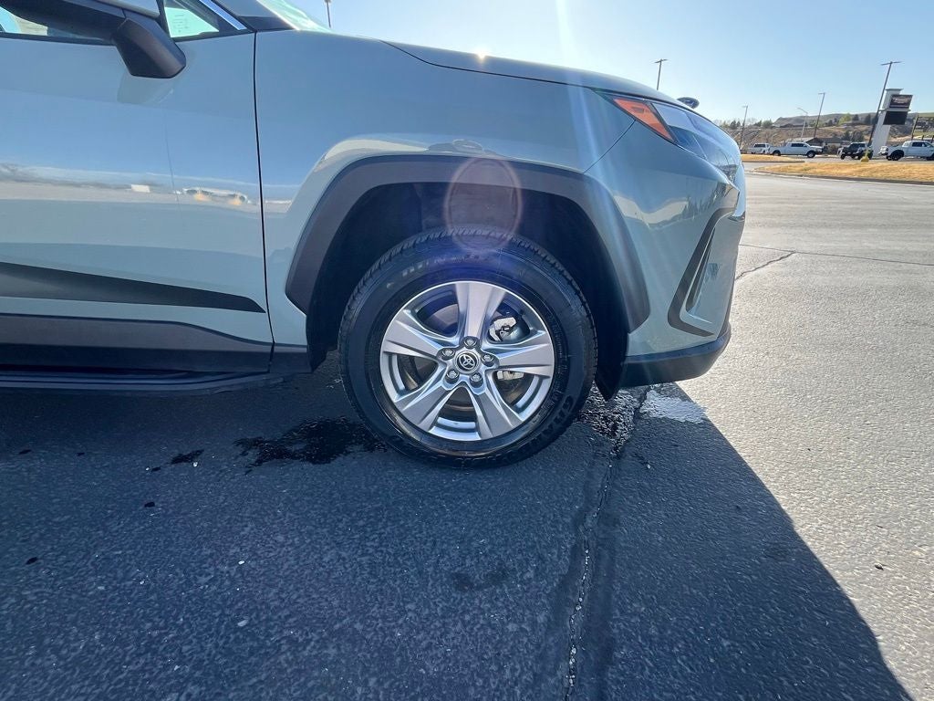 2023 Toyota RAV4 Hybrid XLE