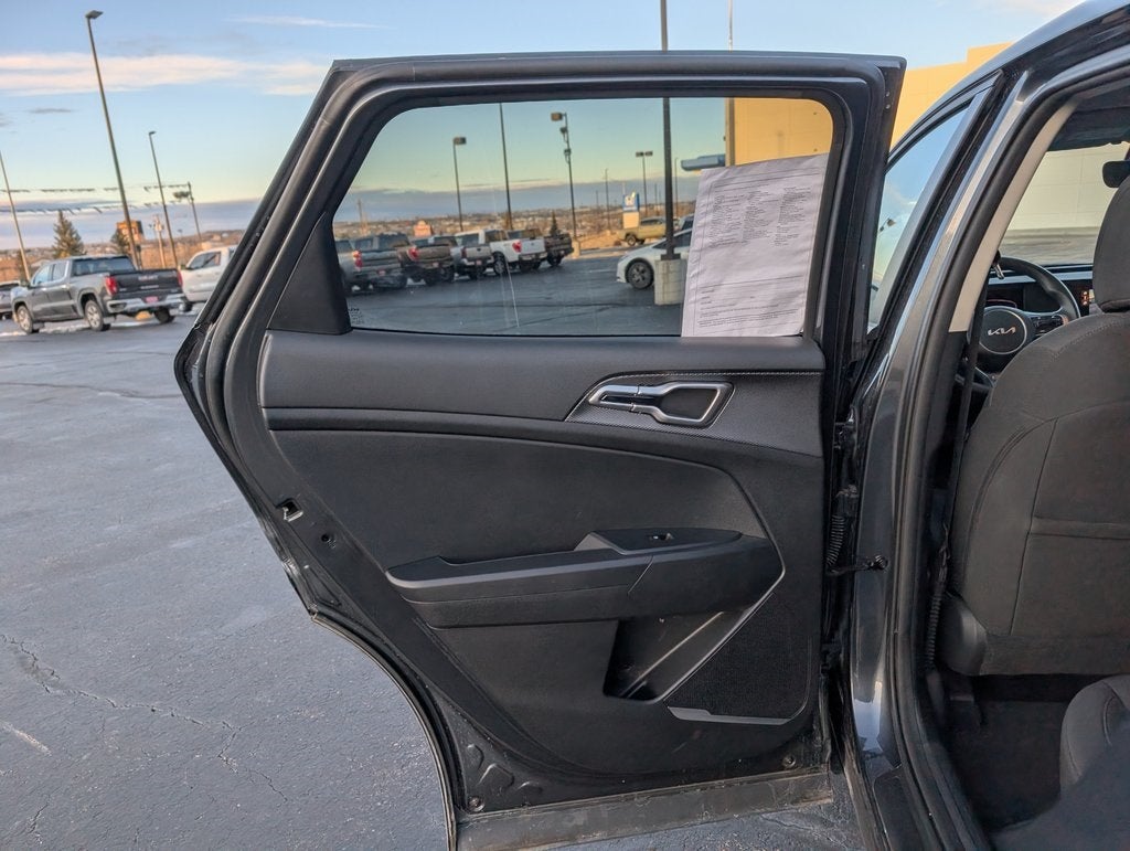 2024 Kia Sportage LX AWD