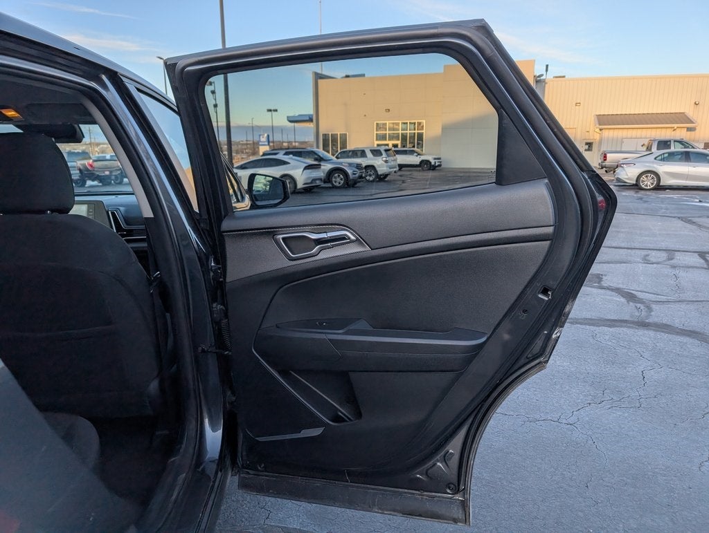 2024 Kia Sportage LX AWD