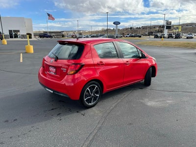 2015 Toyota Yaris L