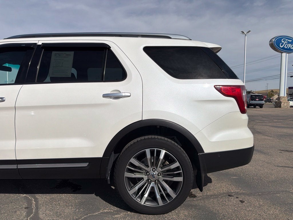 2017 Ford Explorer Platinum