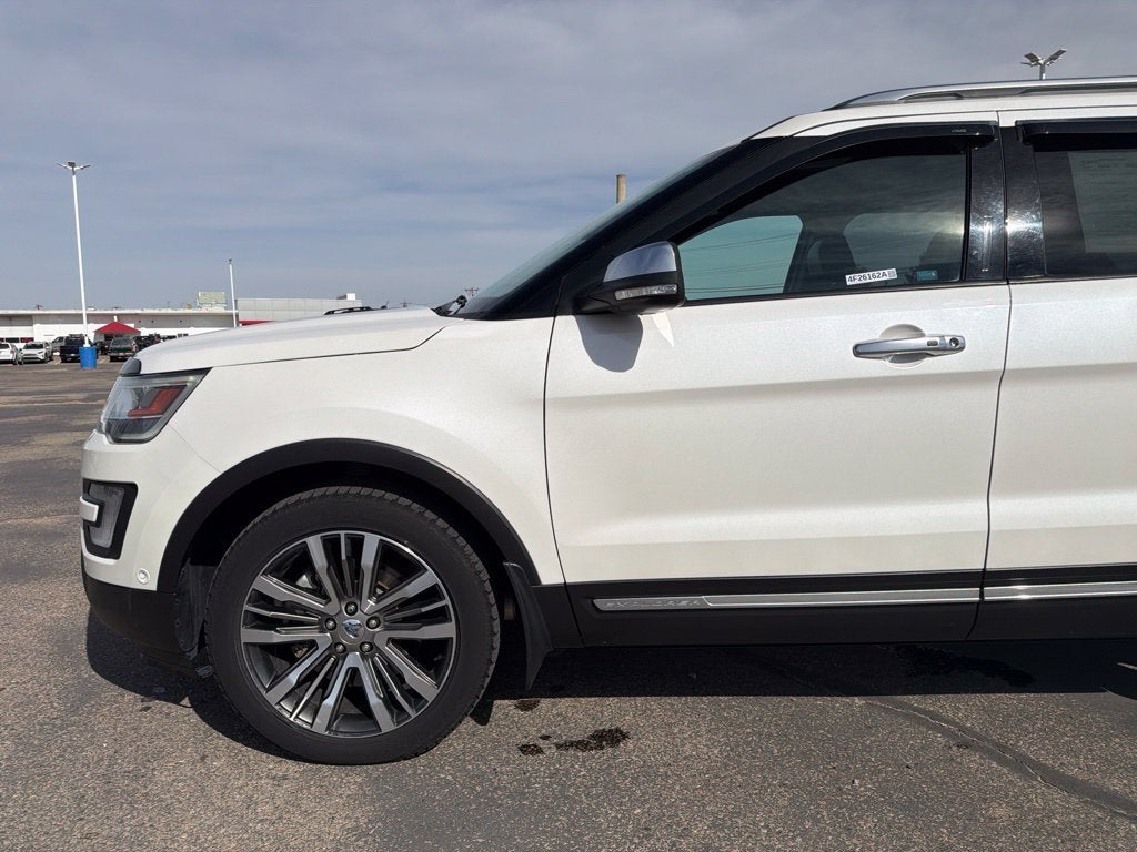 2017 Ford Explorer Platinum