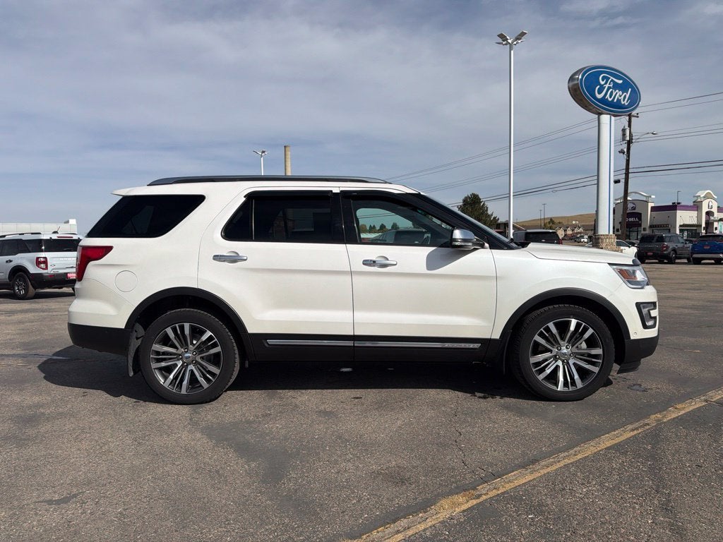 2017 Ford Explorer Platinum