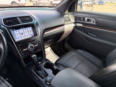 2017 Ford Explorer Platinum
