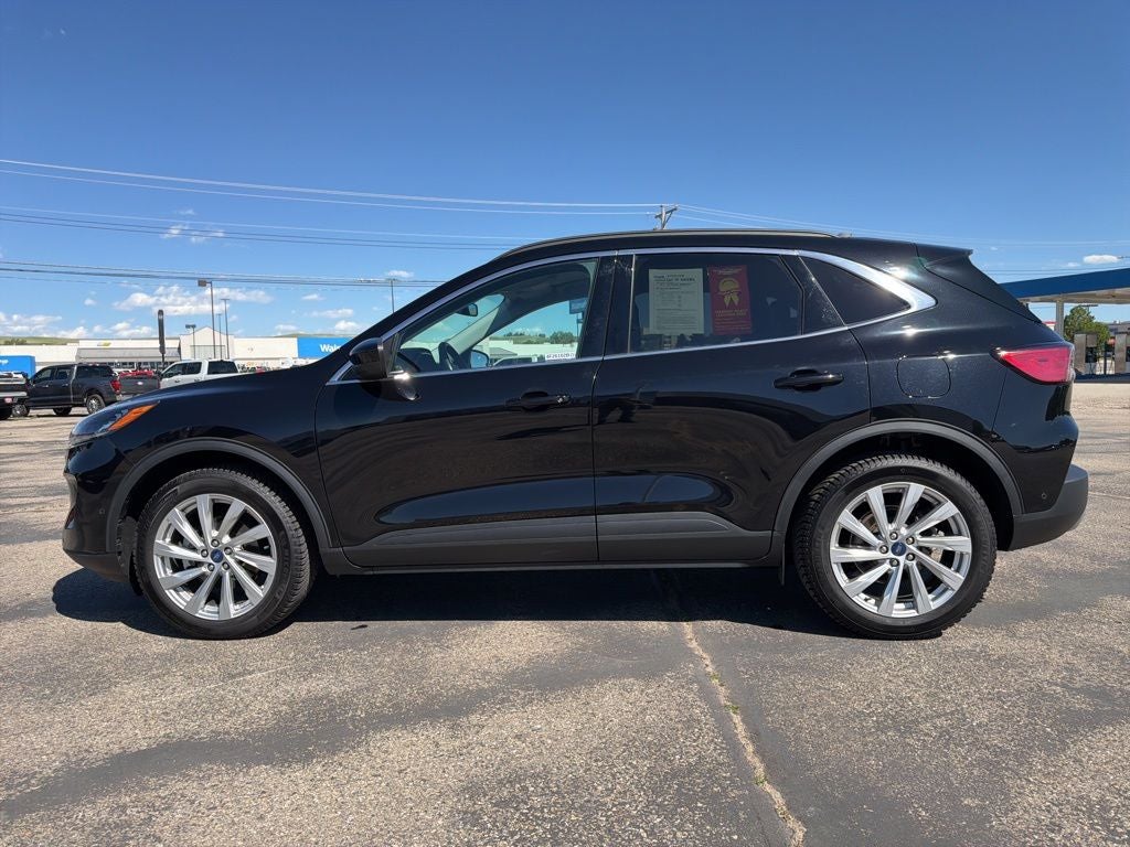 2022 Ford Escape Hybrid Titanium