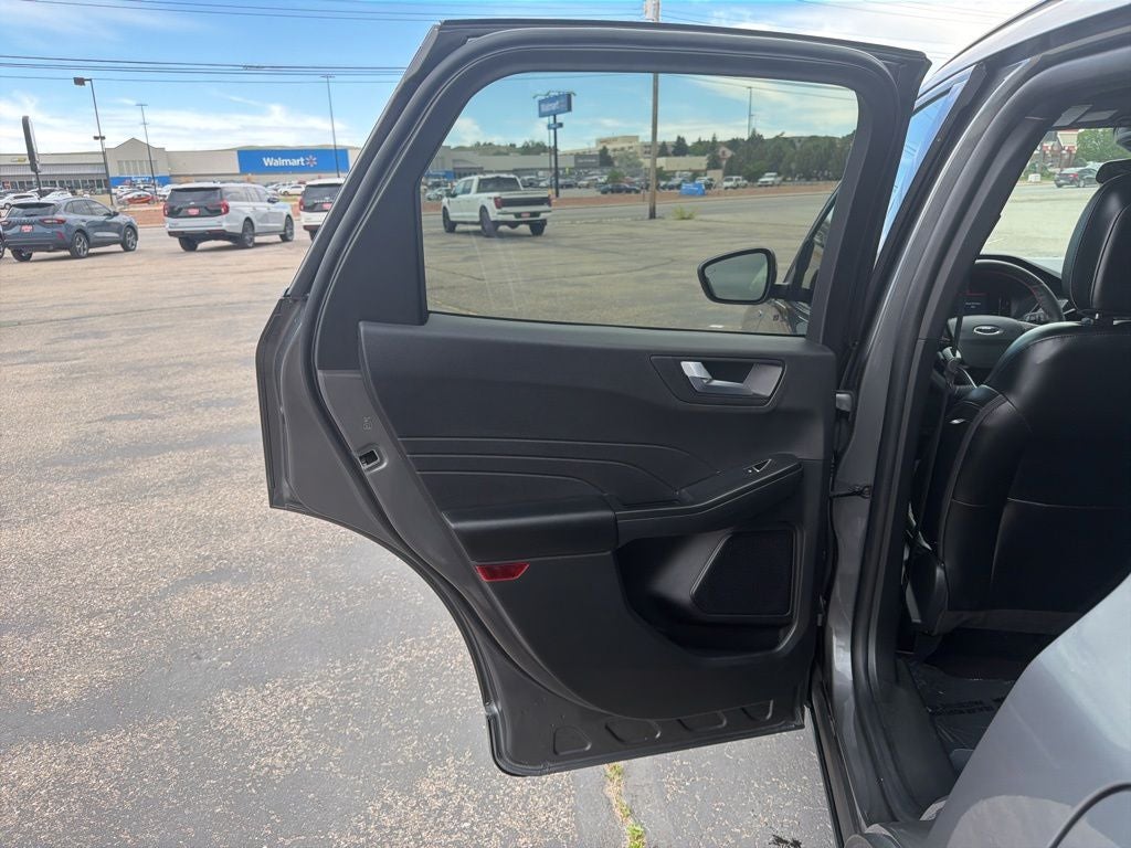 2025 Ford Escape ST-Line Select
