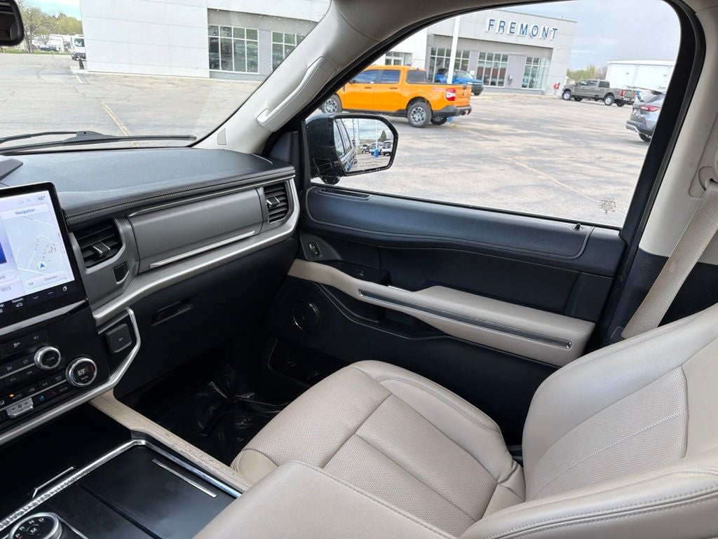 2023 Ford Expedition Max XLT