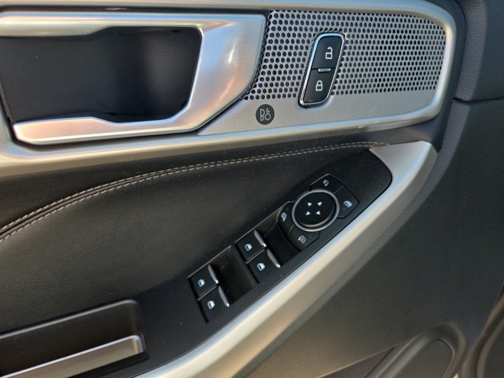 2023 Ford Explorer Limited 4WD
