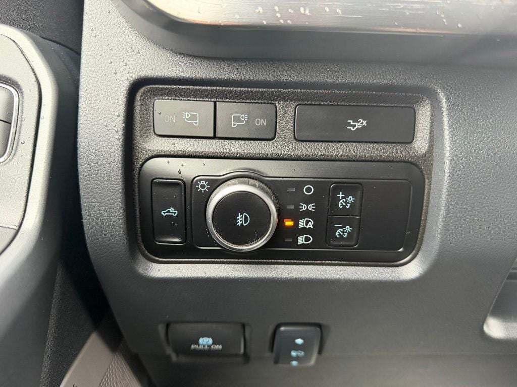 2024 Ford F-250SD Lariat Sport