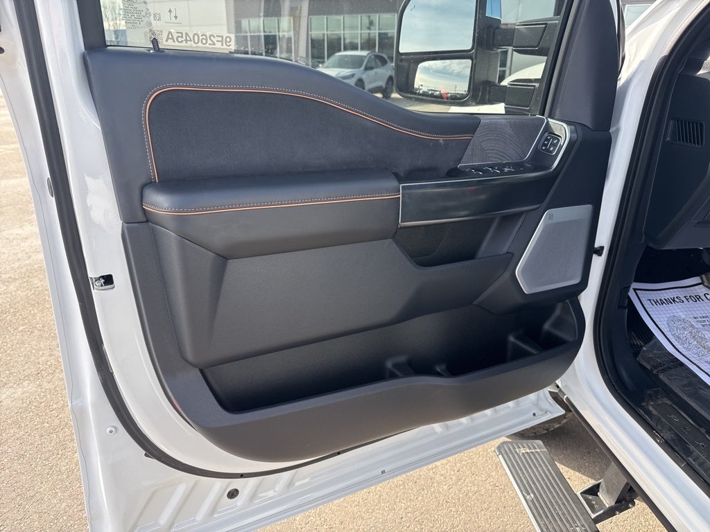 2024 Ford F-350SD Platinum