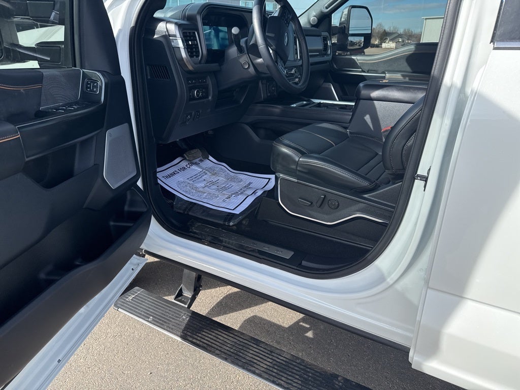 2024 Ford F-350SD Platinum