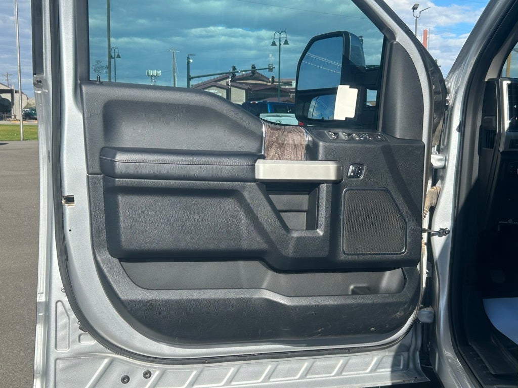 2018 Ford F-350SD Lariat