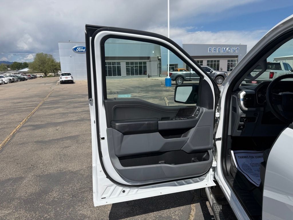 2023 Ford F-150 Base