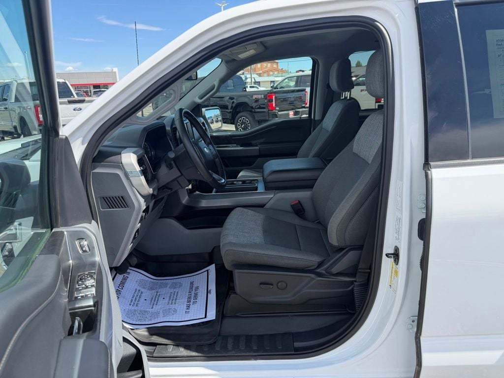 2023 Ford F-150 Base
