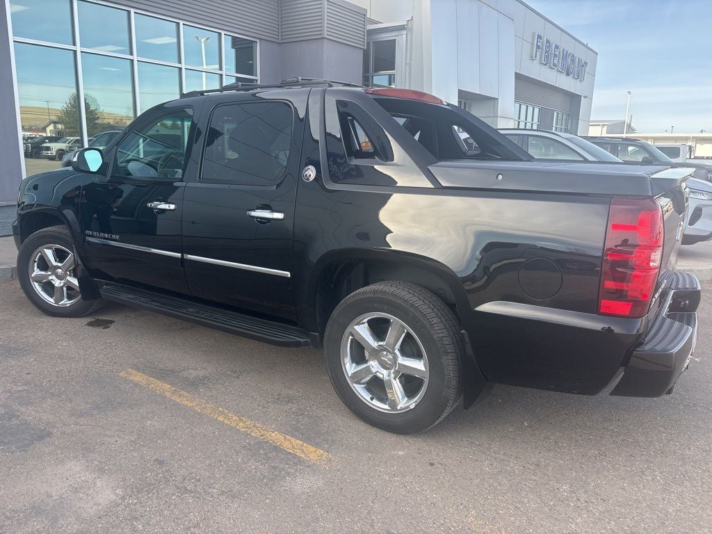 2013 Chevrolet Avalanche 1500 LTZ Black Diamond