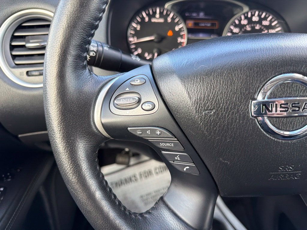 2020 Nissan Pathfinder SL