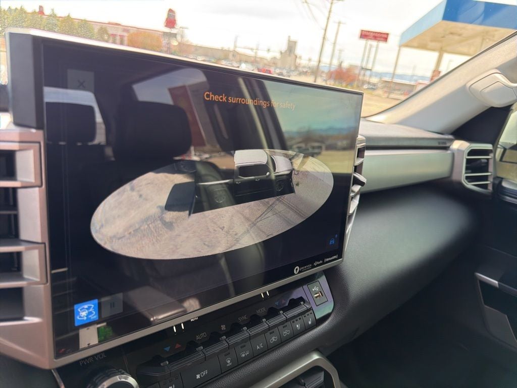 2023 Toyota Tundra Limited TRD Off-Road