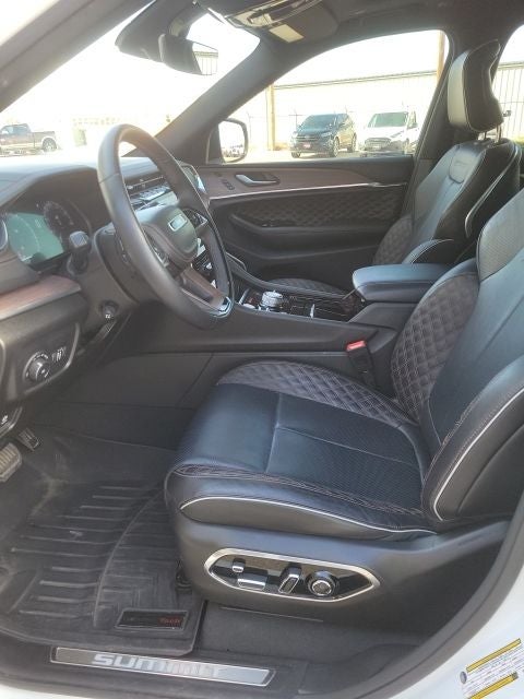 2024 Jeep Grand Cherokee L Summit