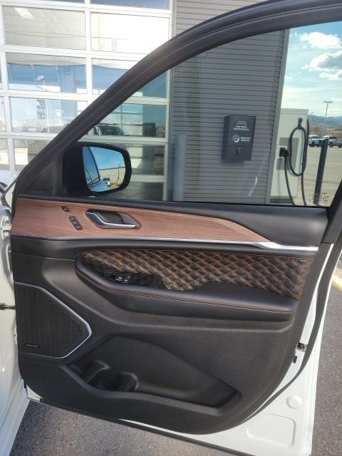 2024 Jeep Grand Cherokee L Summit