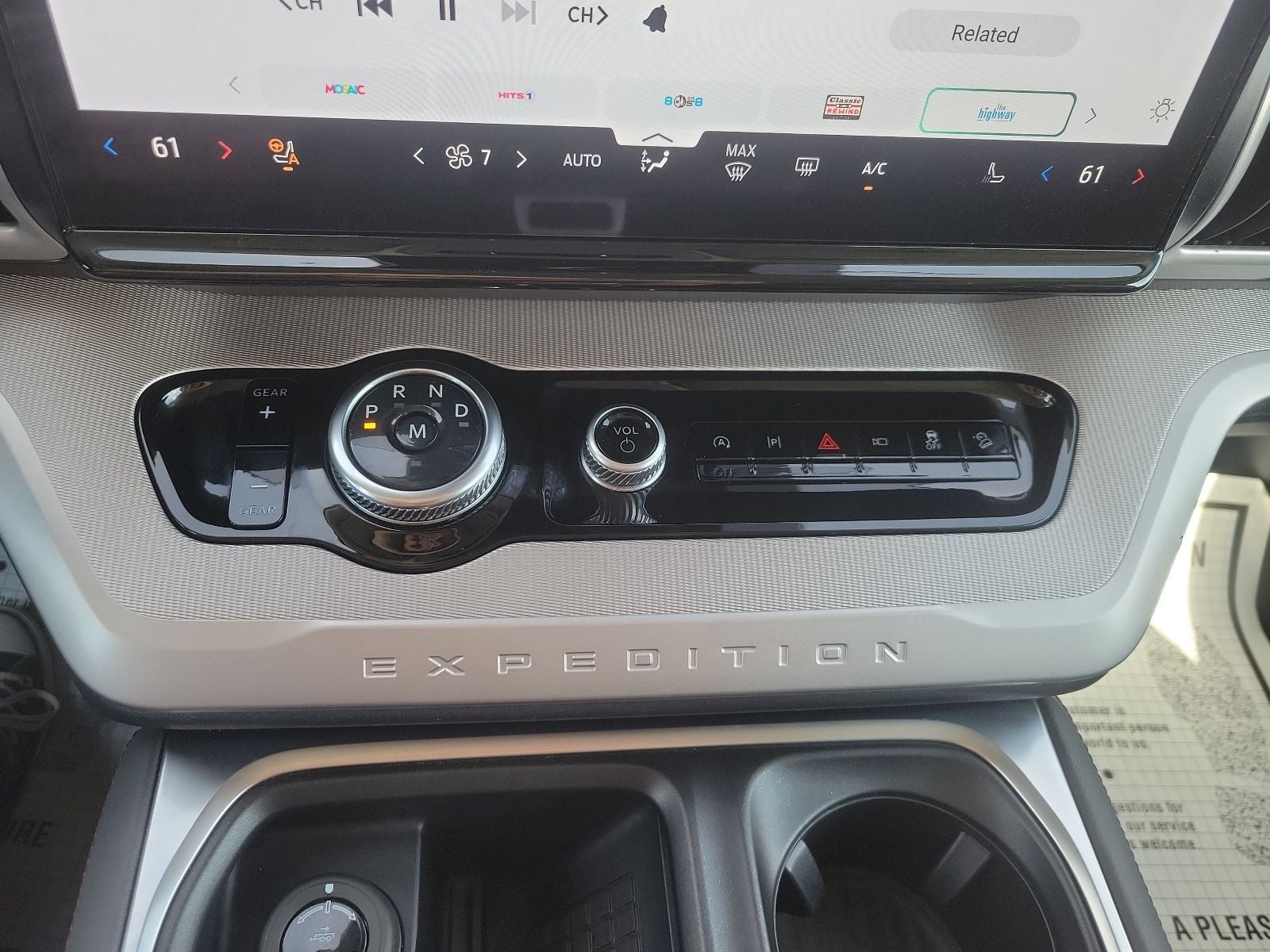 2025 Ford Expedition Active