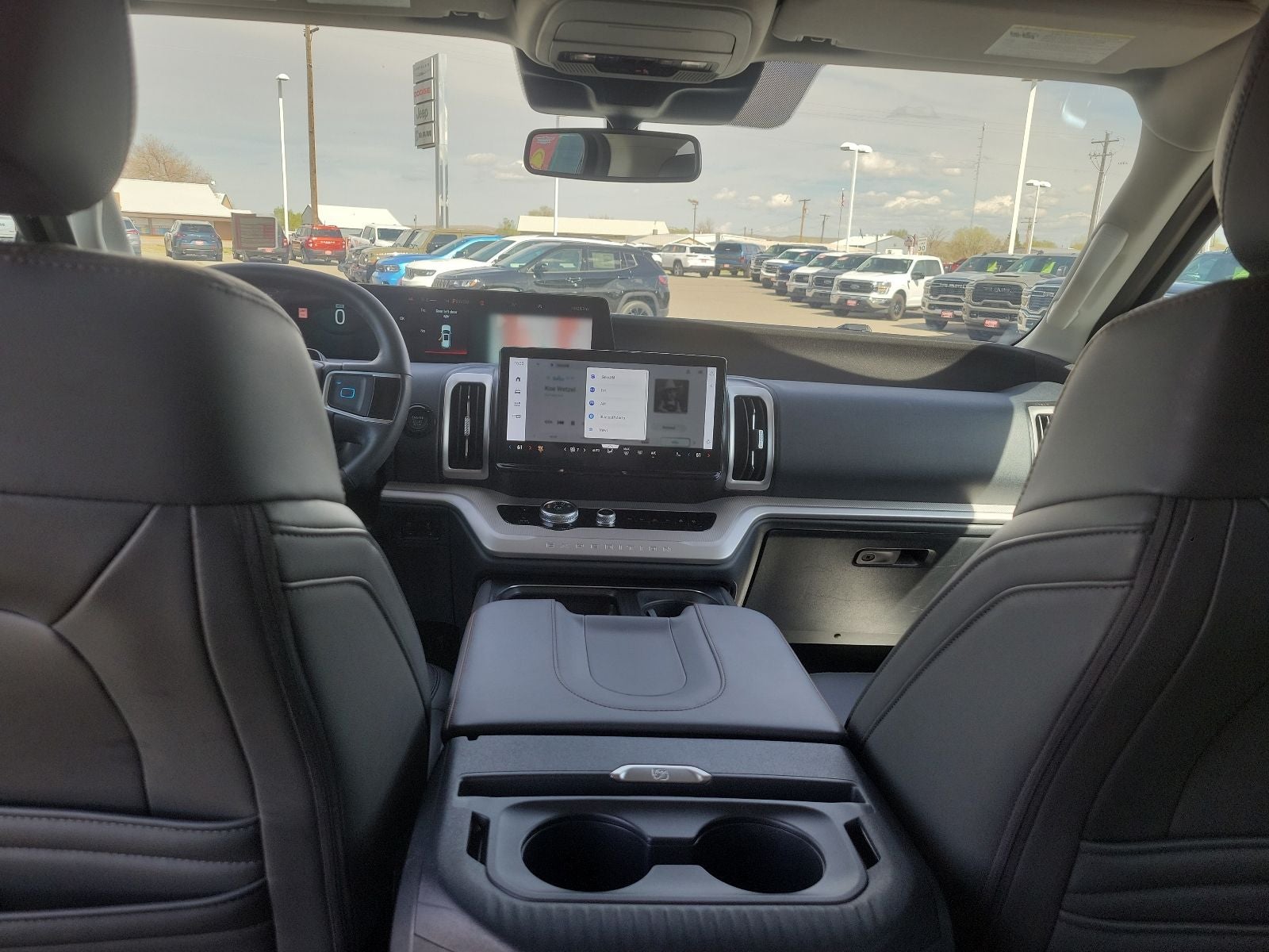 2025 Ford Expedition Active