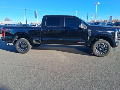 2025 Ford F-350SD Platinum