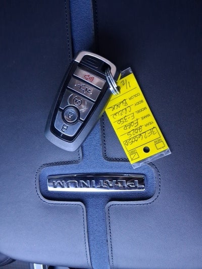 2025 Ford F-350SD Platinum