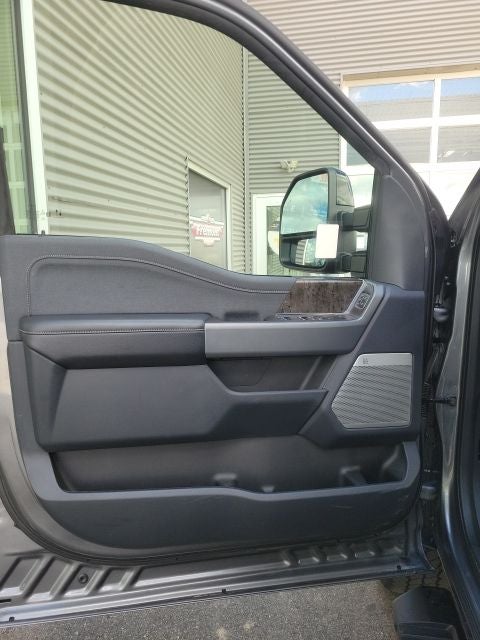 2024 Ford F-350SD Lariat