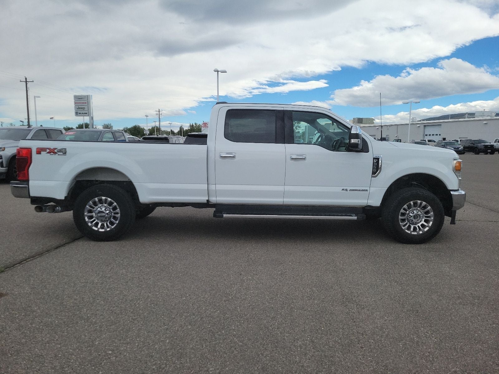 2022 Ford F-350SD XLT