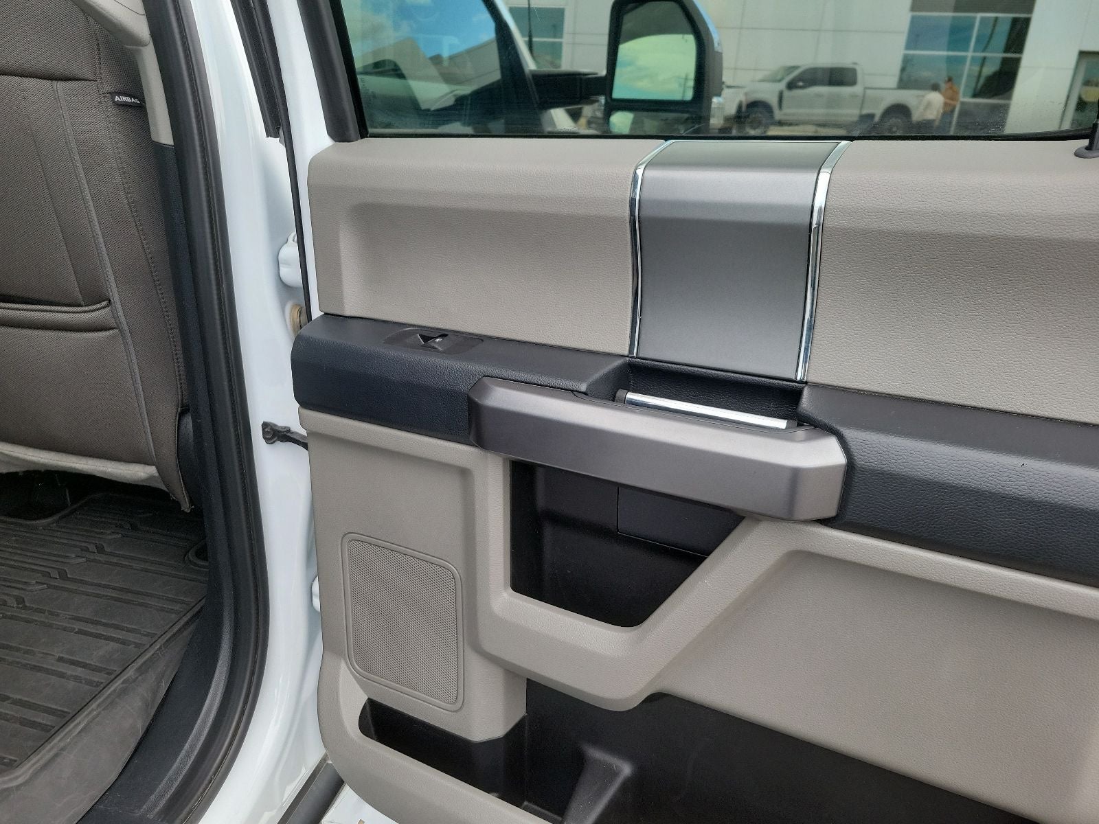 2022 Ford F-350SD XLT