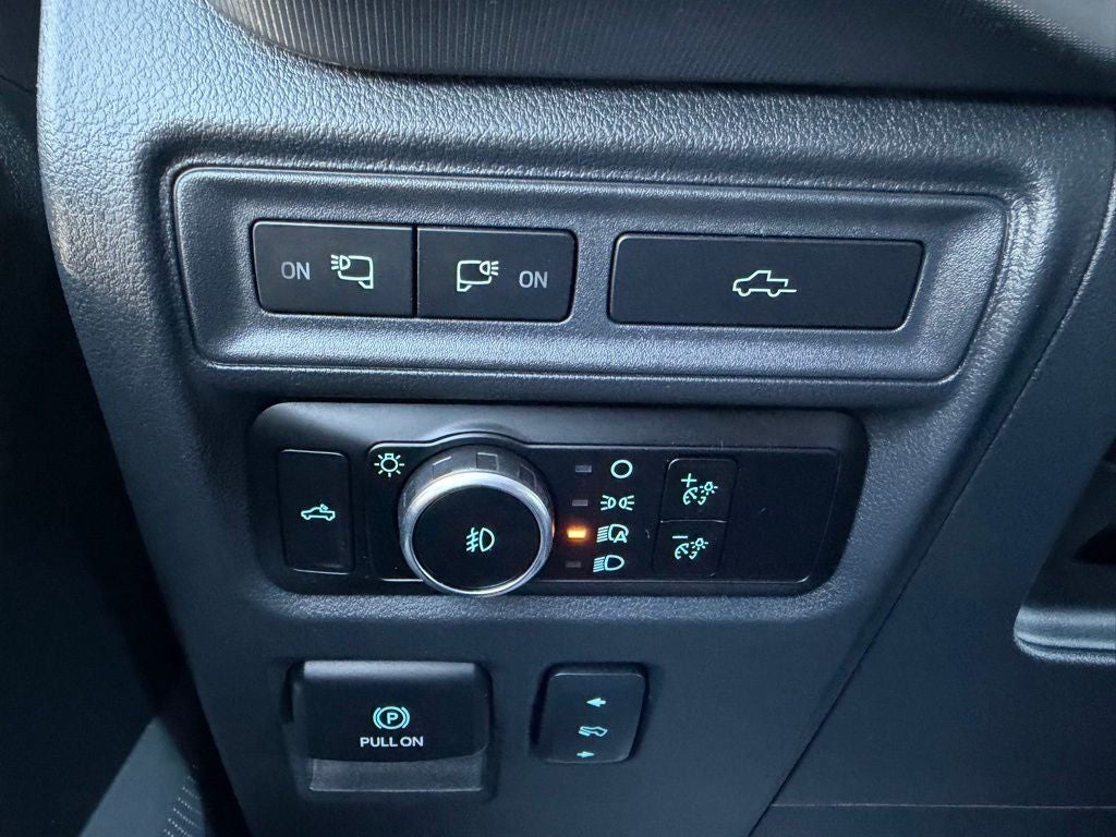 2024 Ford F-150 Lariat Black Appearance Pkg.