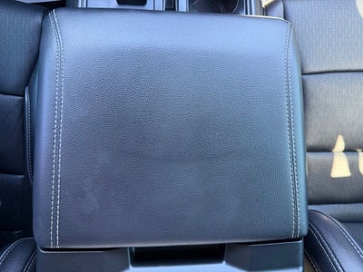 2024 Ford F-150 Lariat Black Appearance Pkg.