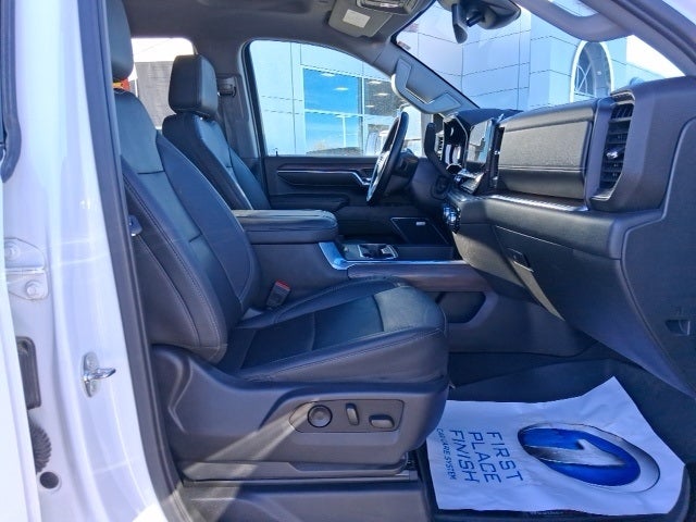 2024 GMC Sierra 3500HD SLT