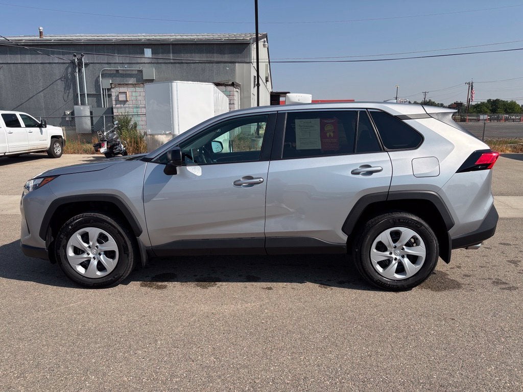 2024 Toyota RAV4 LE AWD