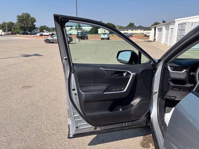 2024 Toyota RAV4 LE AWD