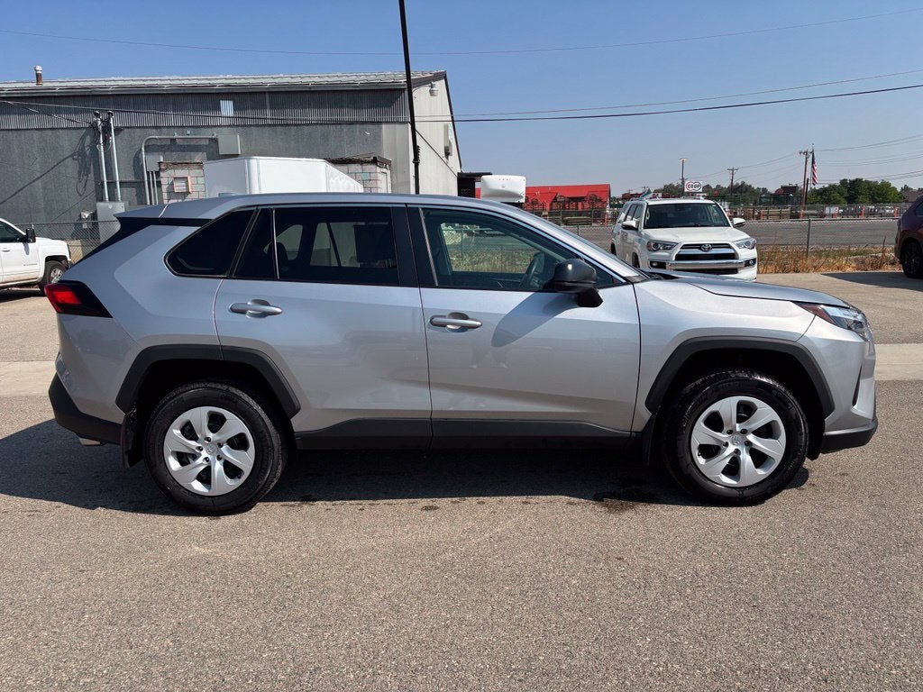 2024 Toyota RAV4 LE AWD