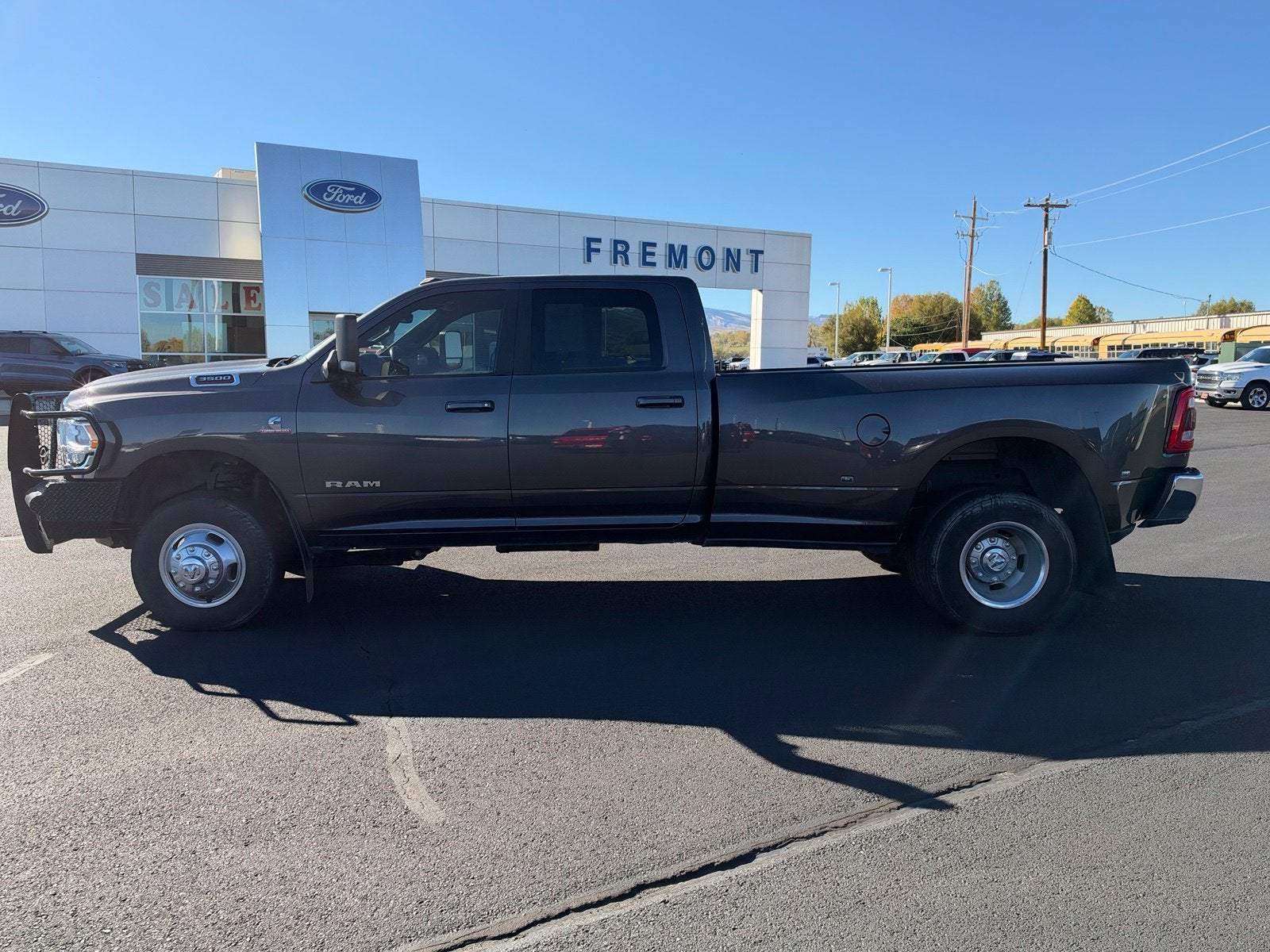 2021 RAM 3500 Big Horn Crew Cab 4x4 8' Box