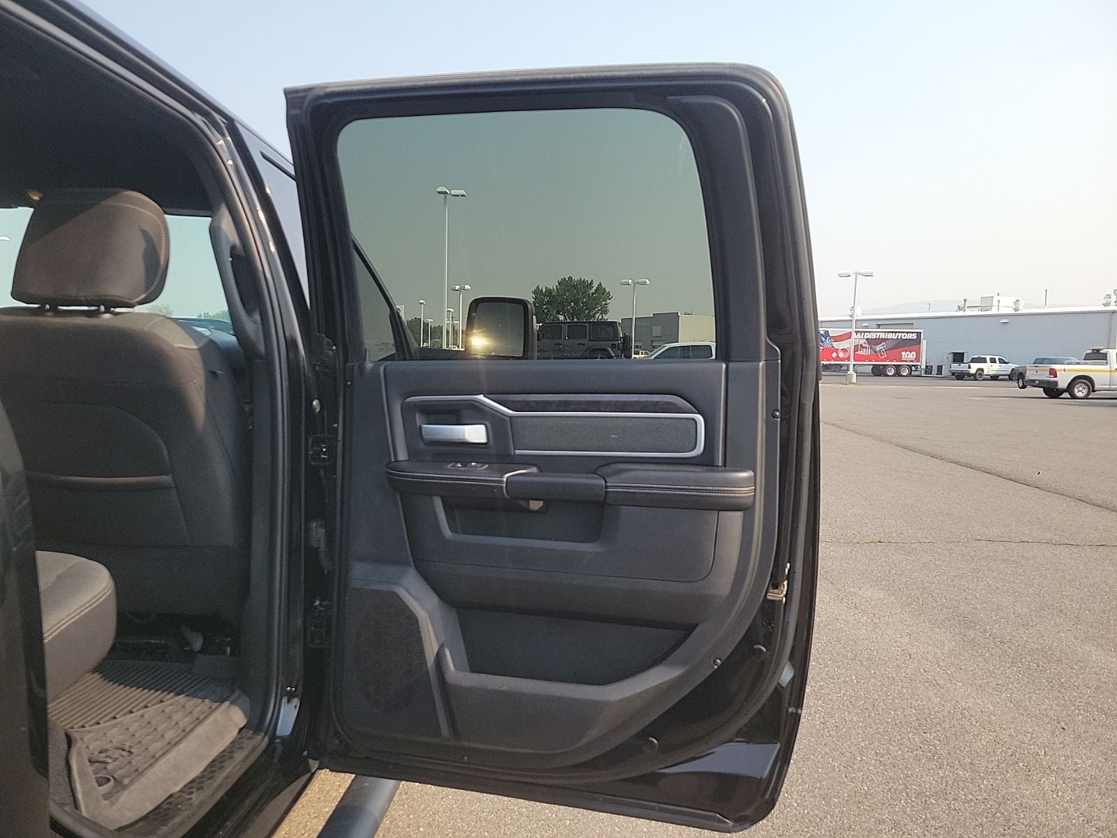 2023 RAM 3500 Big Horn