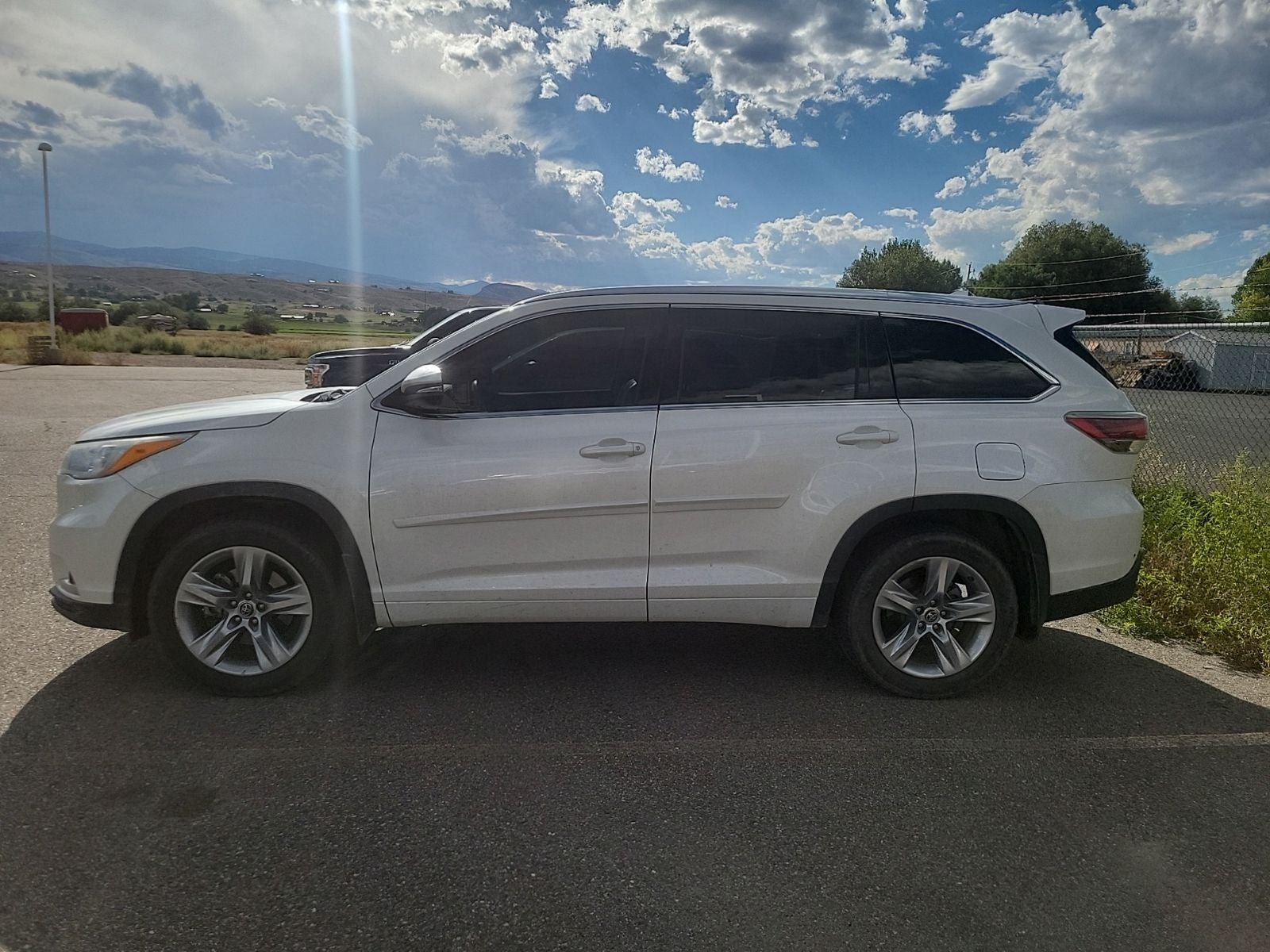 2016 Toyota Highlander Base