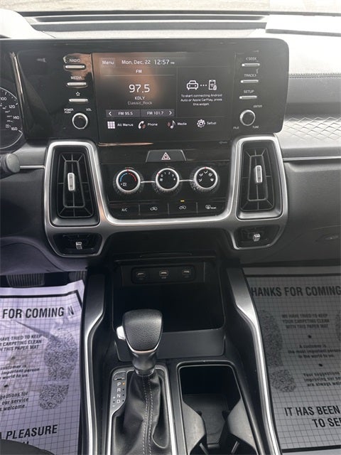 2022 Kia Sorento LX AWD